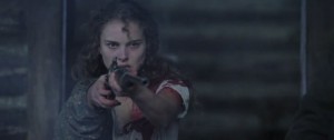 Вестерн Джейн берется за ружье в первый же день съемок остался без режиссера